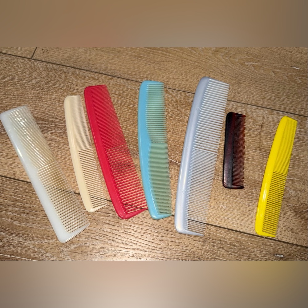 Lot of 7 Vintage Combs